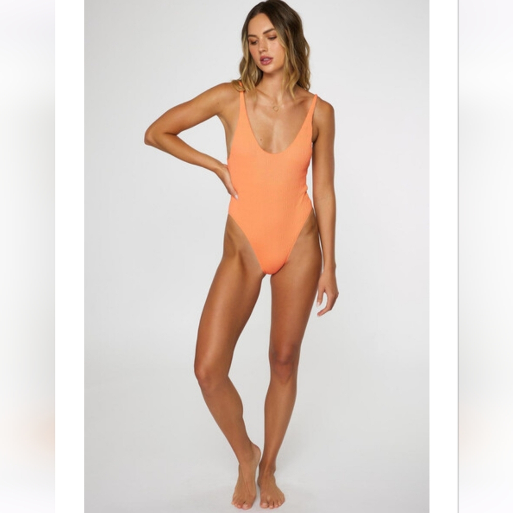 NEW O'Neill Saltwater Solids Textured Mykonos One Piece Swimsuit Size Medium
